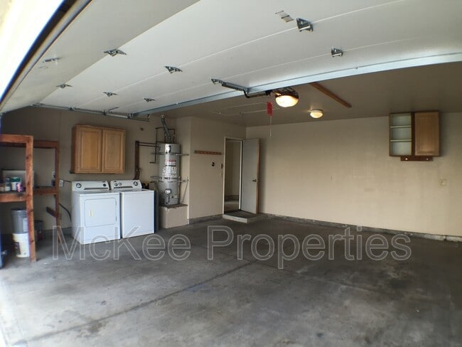 Building Photo - 18 S Cays Ct