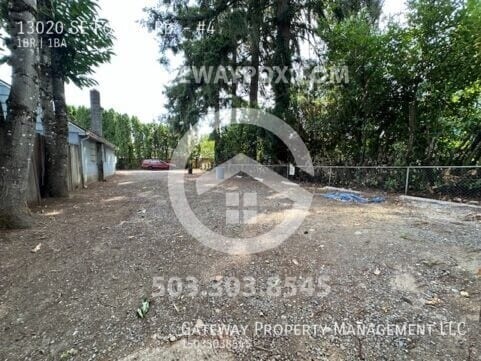 Building Photo - 13020 SE Foster Rd