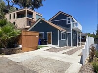 Building Photo - 3022 Voltaire St