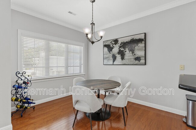 Building Photo - 751 Windberry Ct