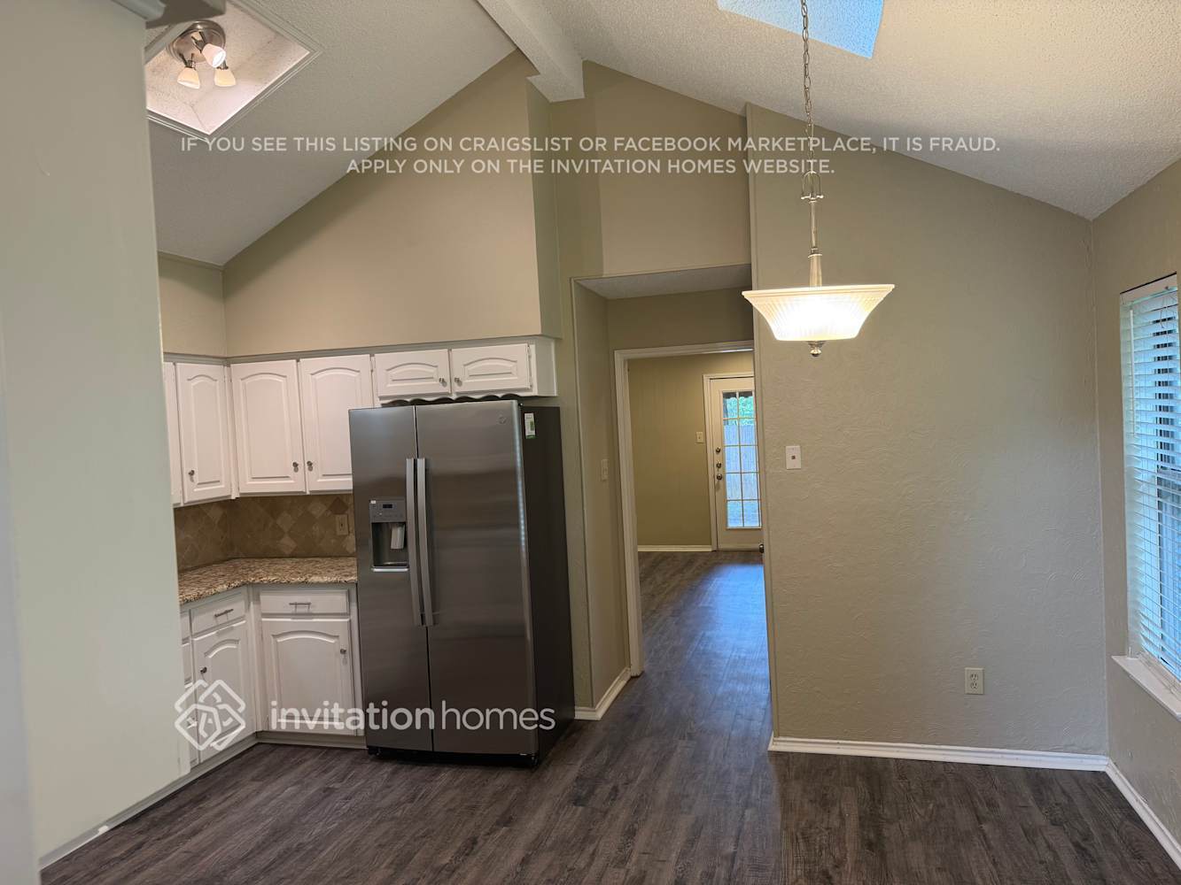 Building Photo - 1517 Woodvale Dr