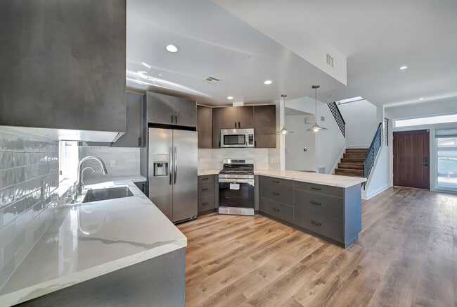 Building Photo - Modern 4-Bedroom Home in Prime West LA | Walkable, Spacious & Move-In Ready