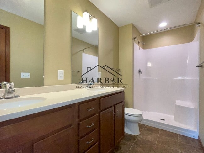 Building Photo - 5011 4th St NW