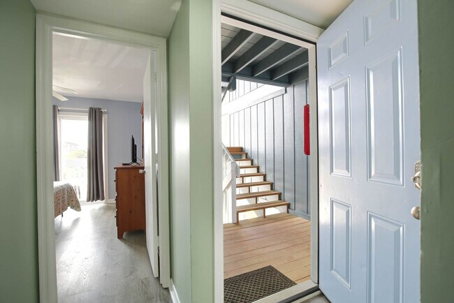 Building Photo - 608 Carolina Beach Ave S