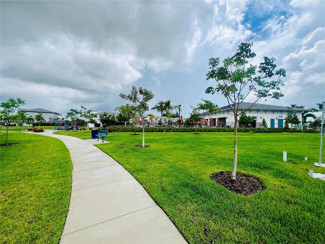 Building Photo - 13370 SW 284th Terrace