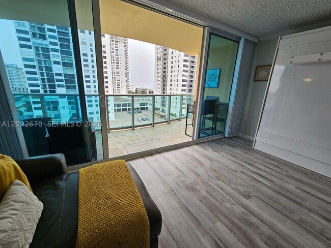 Building Photo - 2501 S Ocean Dr