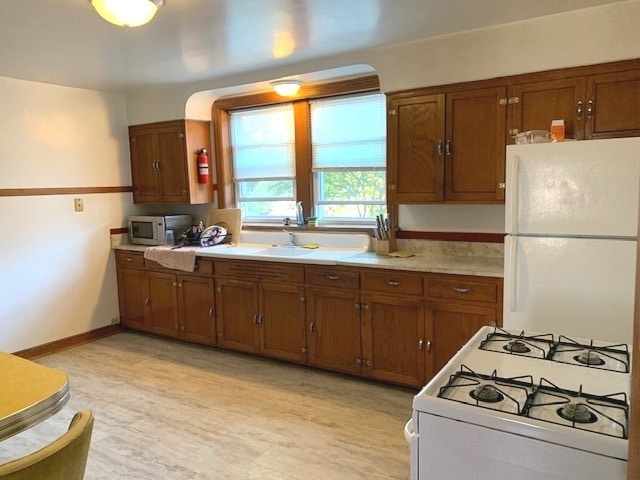Building Photo - 10931 S Artesian Ave