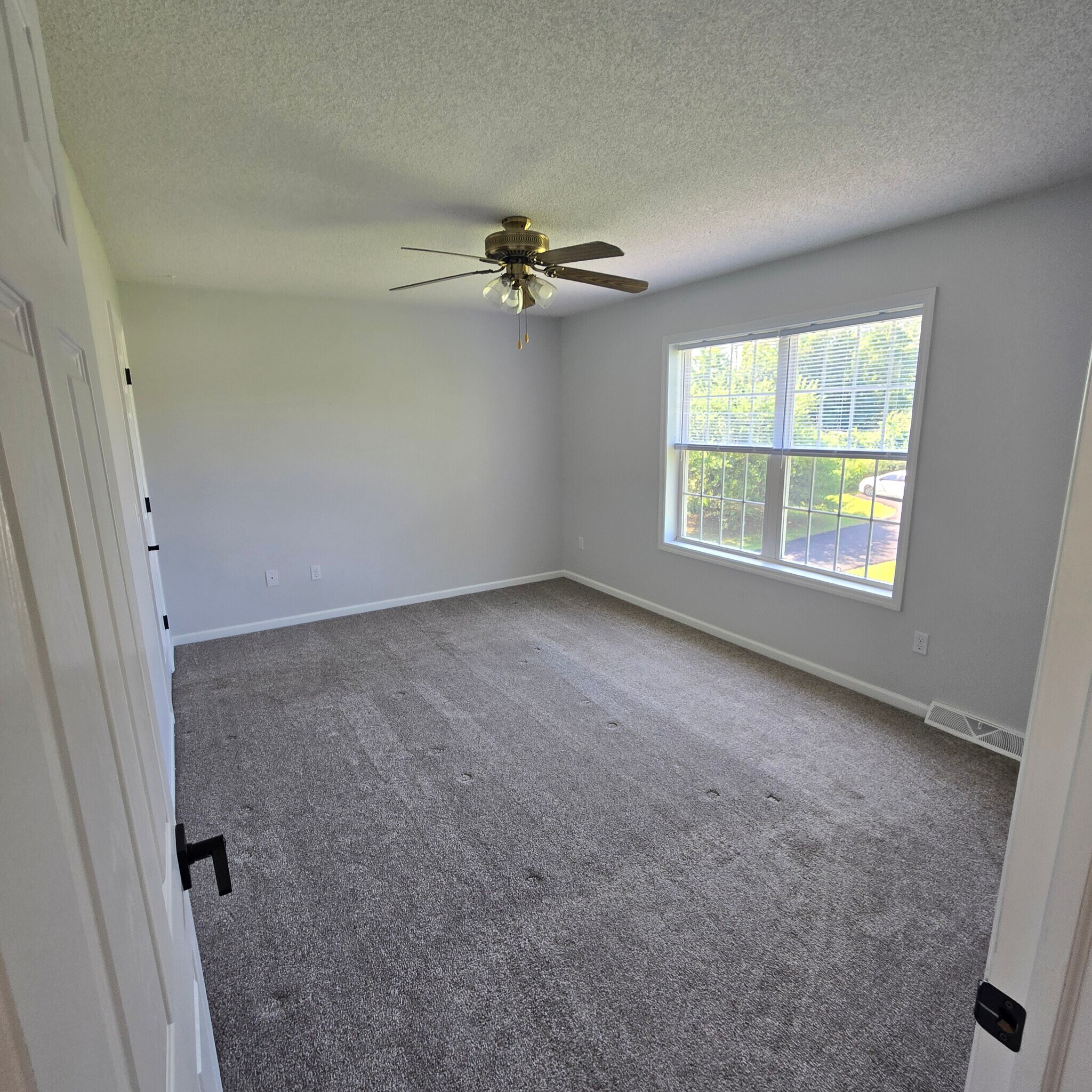 Building Photo - 94 Guideboard Rd