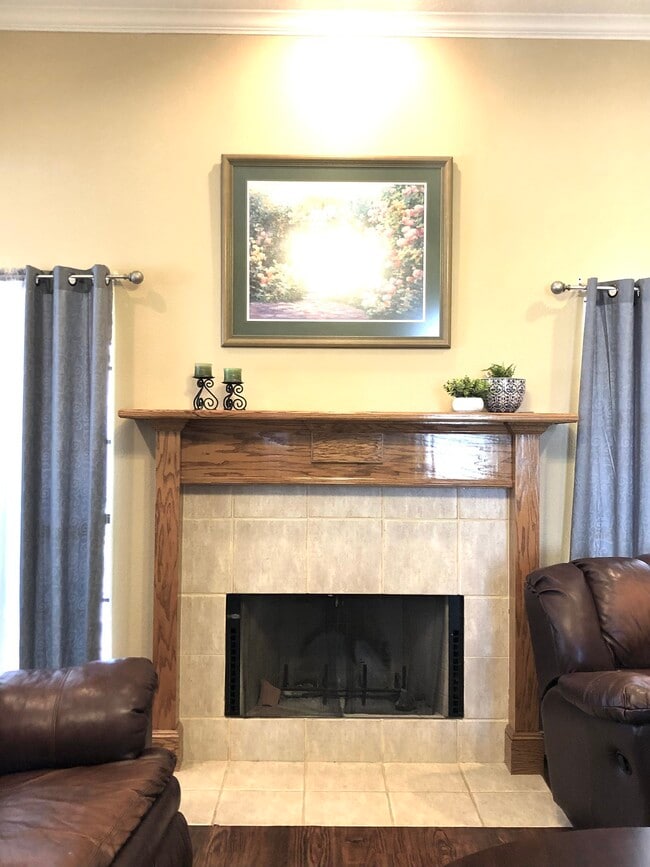 Building Photo - 106 Stony Point Ct