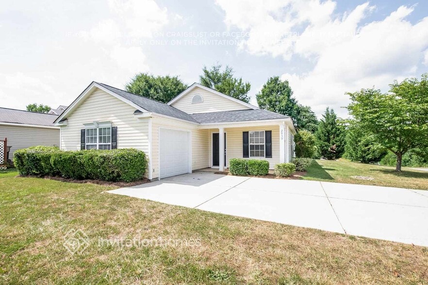 Primary Photo - 2959 Rockingham Ct SW