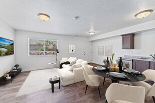 Building Photo - 14888 S Sliding Rock Way