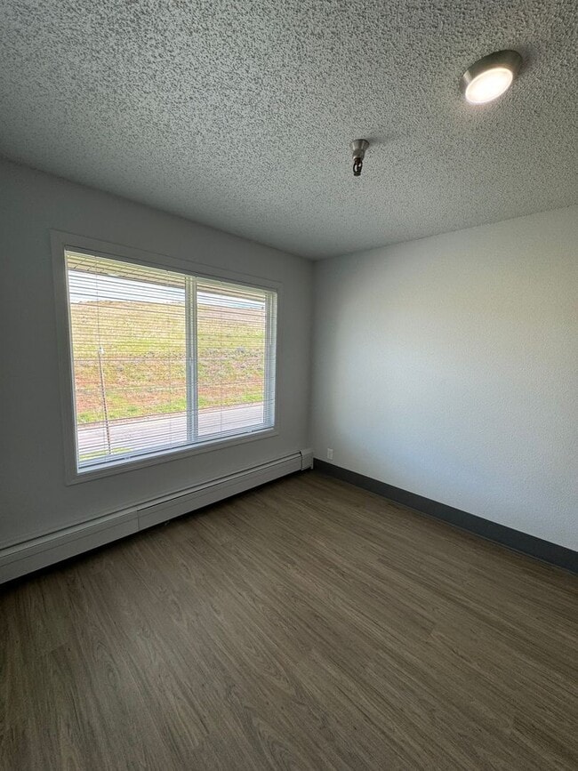 Building Photo - 151 N Williams Ave