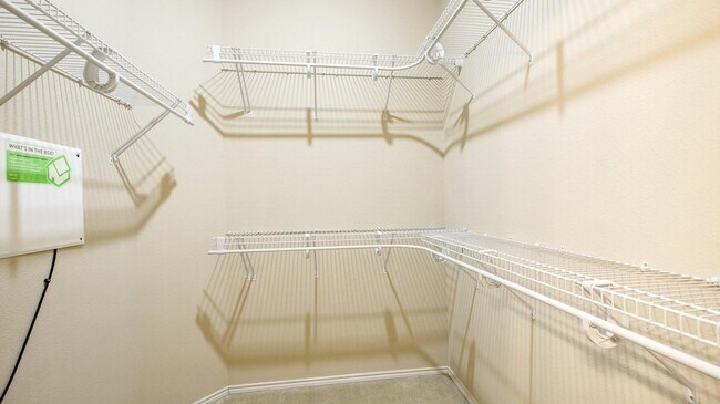 Building Photo - 5209 Bear Valley Dr