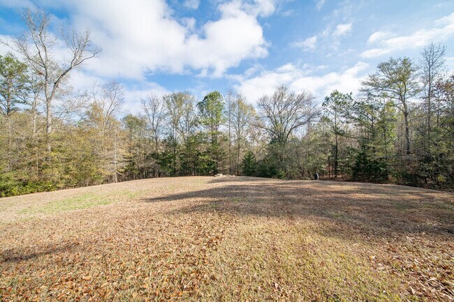 Building Photo - 161 Calhoun Rd