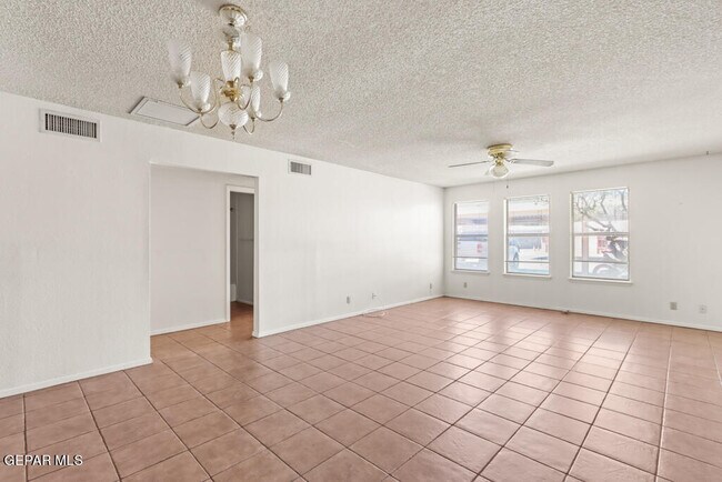 Building Photo - 7465 Stoney Hill Dr