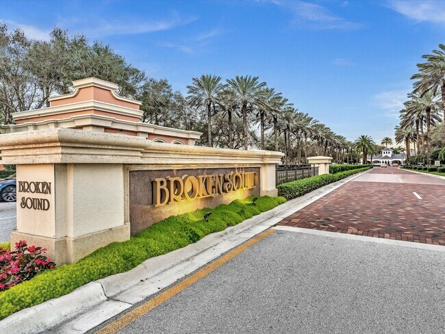 Building Photo - 2486 NW 66th Dr