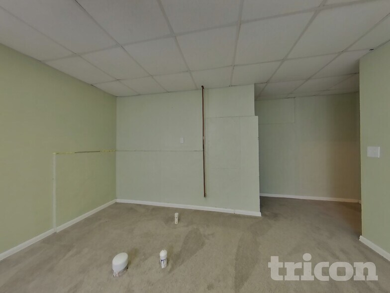 Building Photo - 1417 Stream Walk