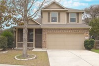 Building Photo - 4 bedroom home located within 6 miles of R...