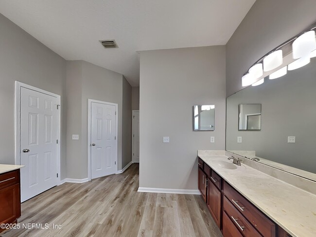 Building Photo - 1668 Hidden Forest Ln