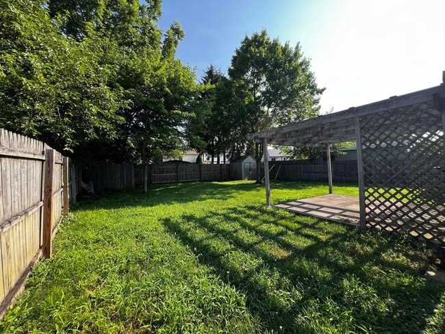 Building Photo - 2470 Dunsworth Dr