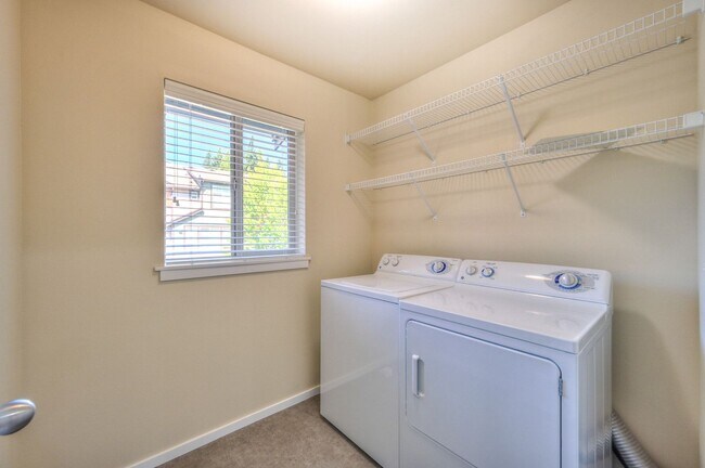 Building Photo - 3Bd Bothell Home!