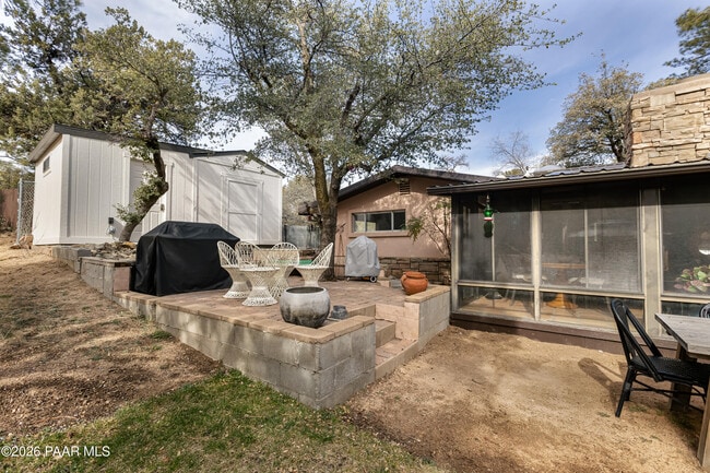 Building Photo - 372 Verde Ln