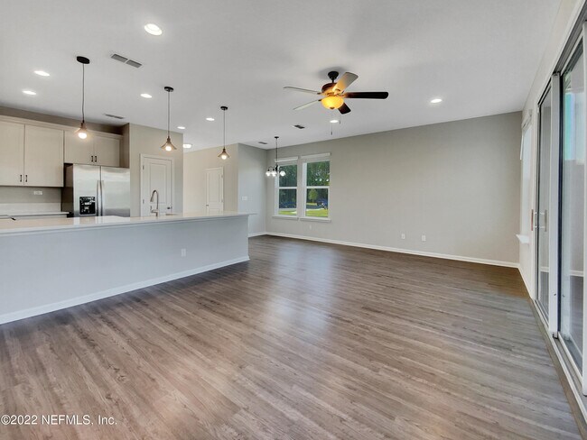 Building Photo - 12903 Ludo Rd