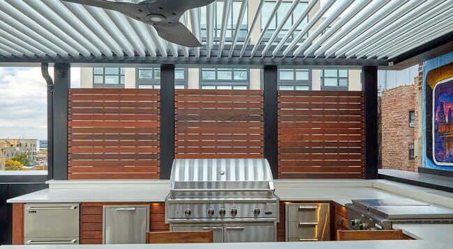 Building Photo - 2773 N Hampden Ct