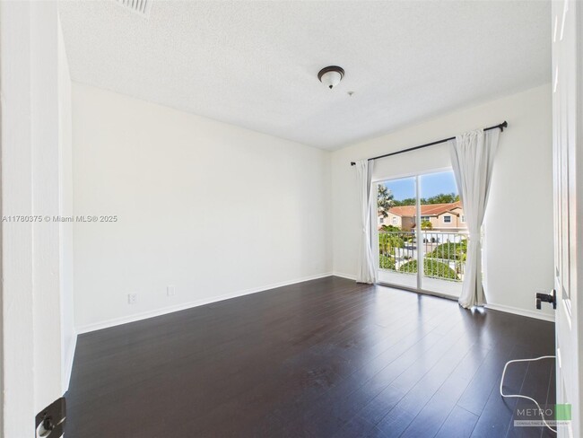 Building Photo - 112 Lighthouse Cir