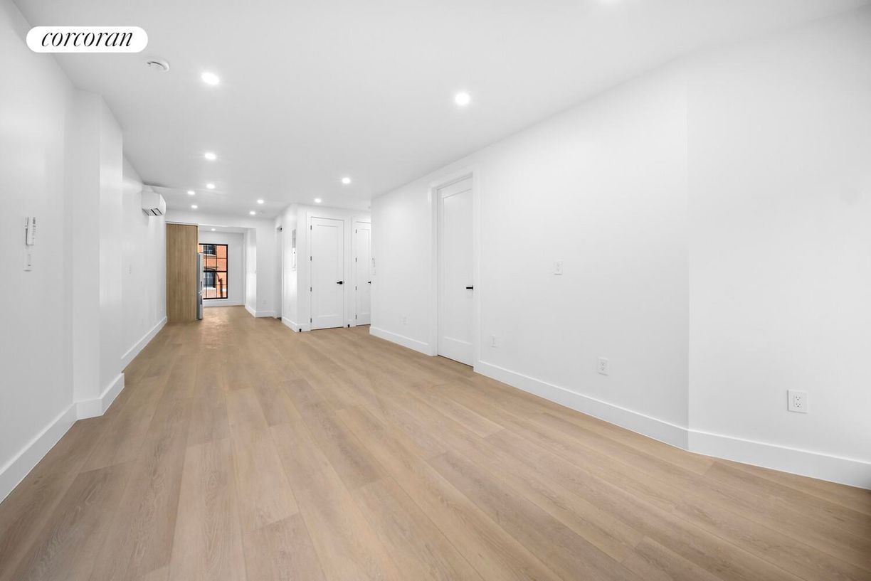 Building Photo - 166 S 2nd St