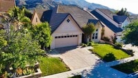 Building Photo - 3350 Deaver Dr