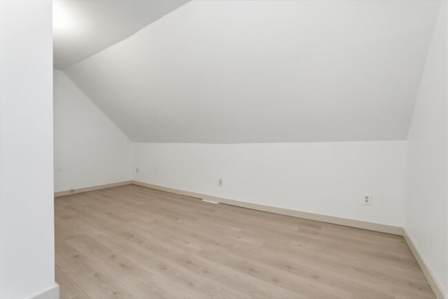 Building Photo - 6118 24th Ave