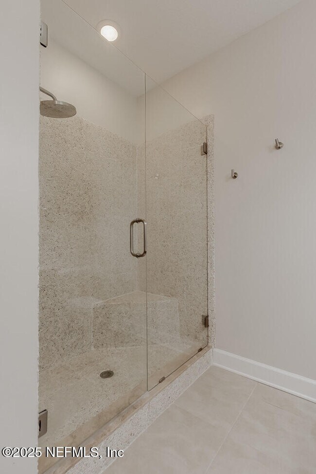 Building Photo - 9823 Tapestry Park Circle