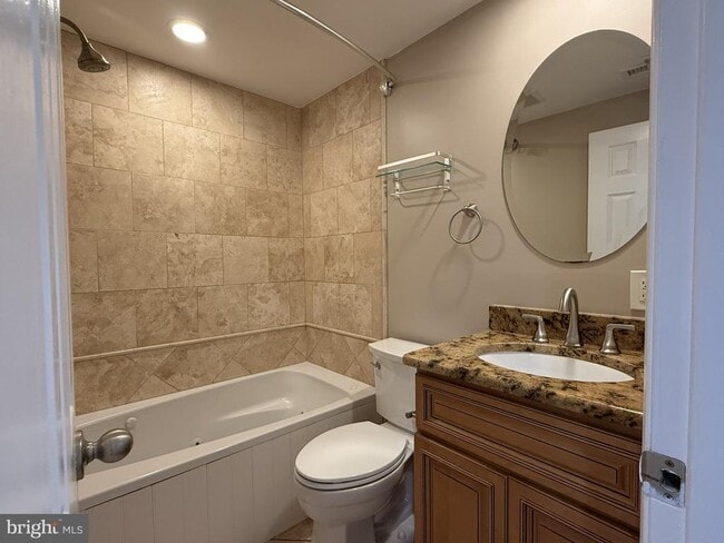 Building Photo - 4937 Americana Dr