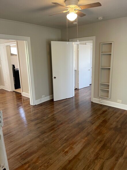 Building Photo - 2415 Avenue G