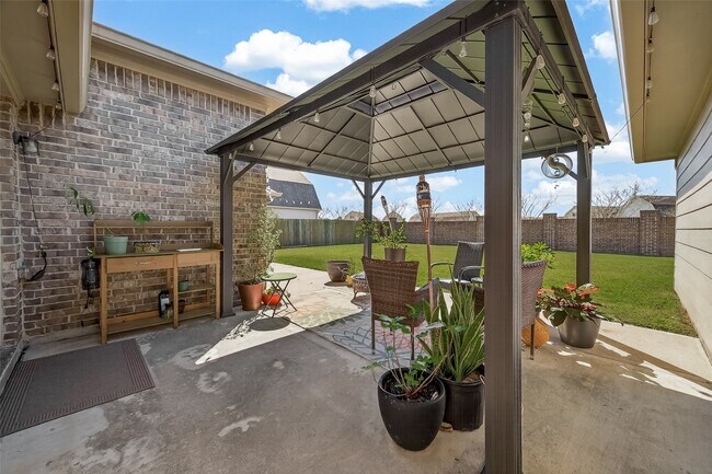 Building Photo - 6546 Grapevine Bend