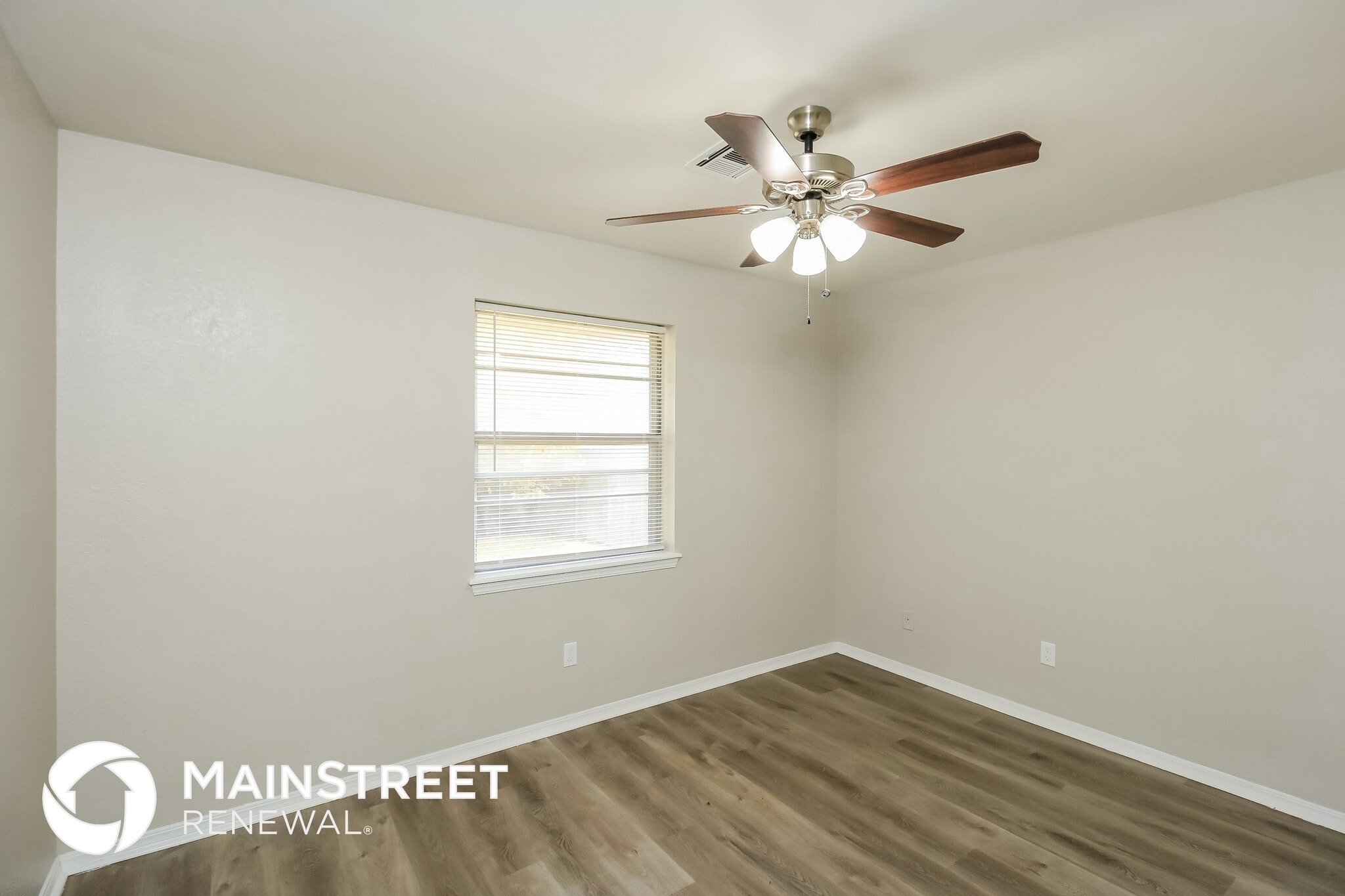 Building Photo - 207 Cherokee Dr