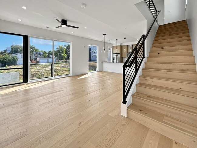 Building Photo - $0 DEPOSIT OPTION. BRAND NEW 4 BED 3 BATH HOME WITH ROOFTOP DECK IN BERKELEY