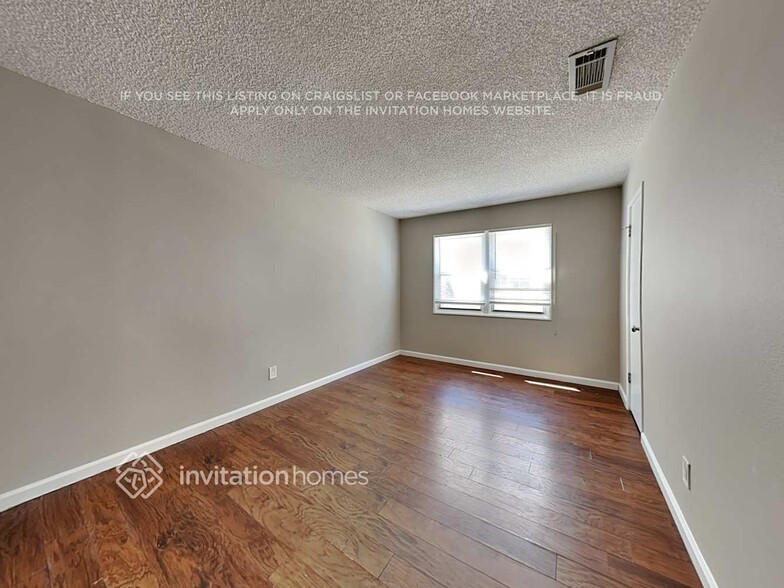 Building Photo - 7931 Newcastle Ave