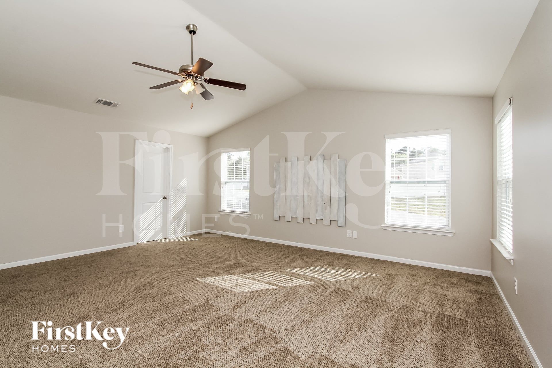Building Photo - 165 N Cromwell Dr