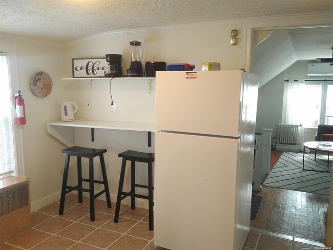 Building Photo - 164-03 119th Ave