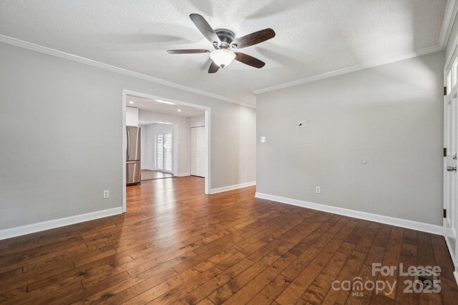 Building Photo - 259 Unionville - Indian Trail Rd W