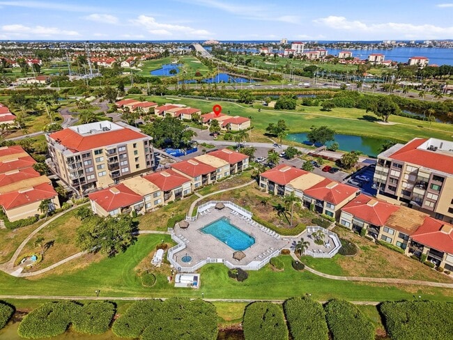 Building Photo - 6105 Palma Del Mar Blvd S