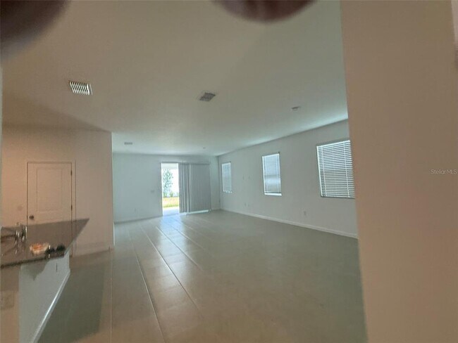 Building Photo - 13256 Pergola Ave