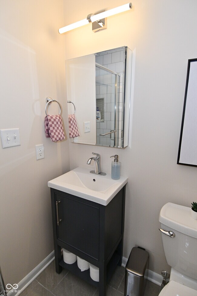 Building Photo - 9477 Aberdare Dr