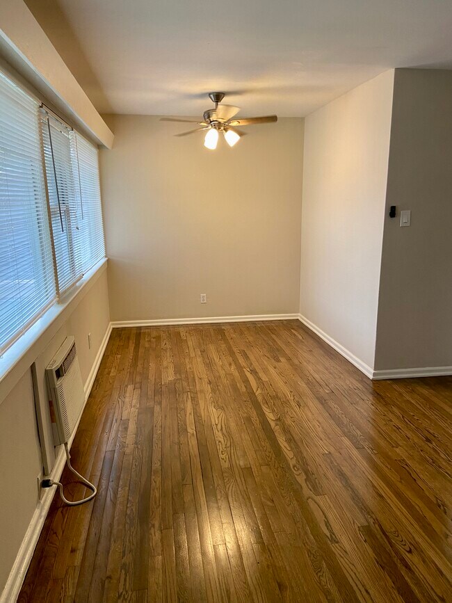Living Room and Dining - 1608 Colquitt St
