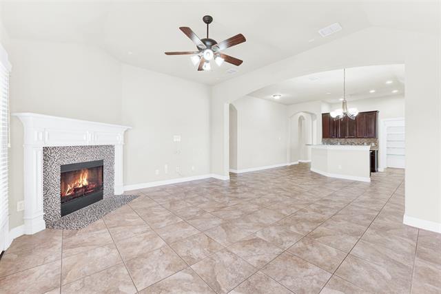 Building Photo - 908 Appalachian Dr