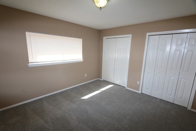 Building Photo - 4411 Prairie Meadow Dr
