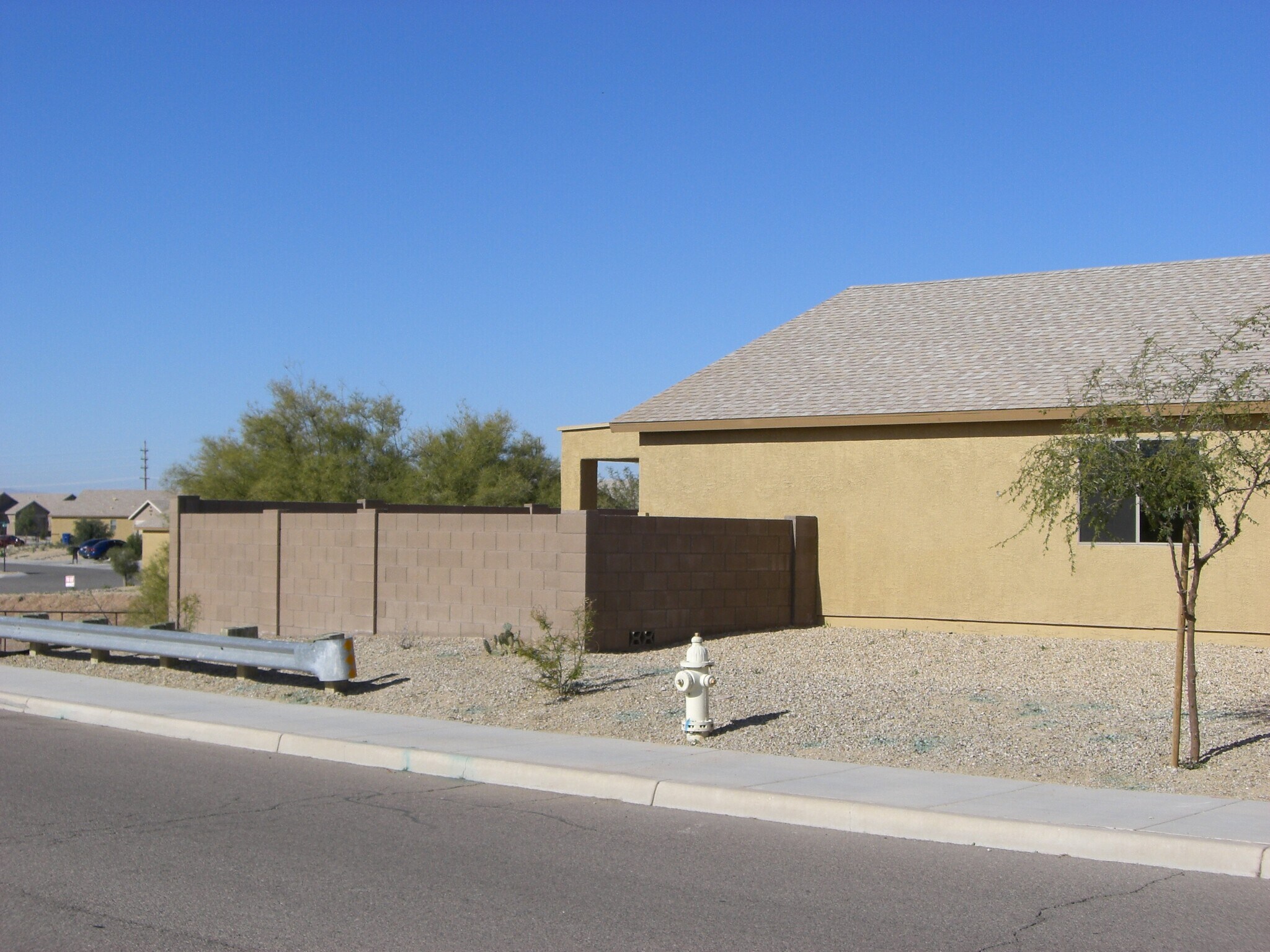 Building Photo - 4042 E Big Game Pl