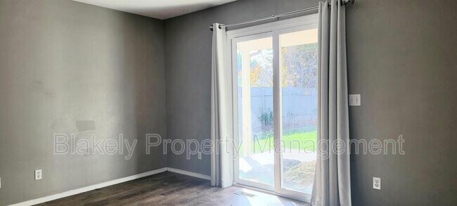 Building Photo - 2263 E Clarene St